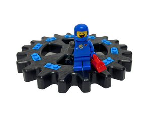 Small Single Gear Display Stand with Blue Bricks