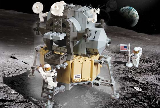 10029 Lunar Lander, NIB, Retired