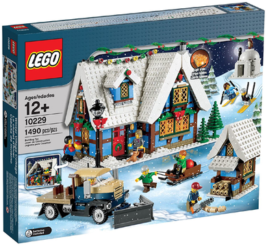 10229 Winter Village Cottage, Retired, New - Open Box