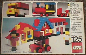 LEGO Building Set 125 (1974 LEGO Kit!),  Certified in Original Box, Retired, Pre-Owned