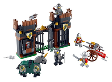 Kingdoms Escape from Dragon's Prison LEGO 7187 Retired Certified
