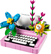 31169 LEGO® Typewriter with Flowers