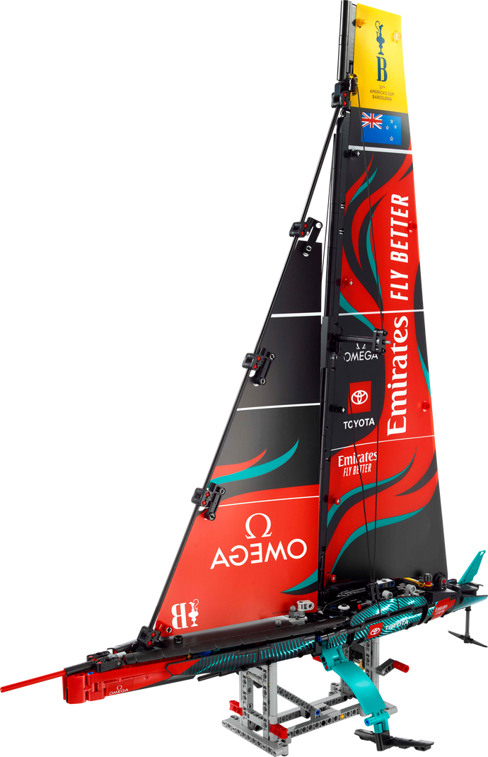 42174 Emirates Team New Zealand AC75 Yacht