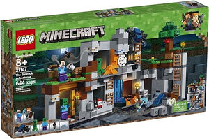 Minecraft: The Bedrock Adventures LEGO 21147 Certified (used) in orig. box, Retired