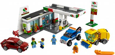 LEGO City 60132 Service Station, Retired, Certified, Pre-Owned