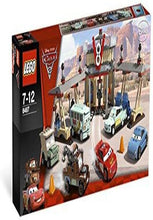 LEGO Cars 2 8487 Flo's V8 Cafe, Retired, NIB