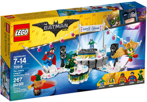 Batman Movie The Justice League Anniversary Party LEGO 70919 Certified (Used) Retired in orig. Box