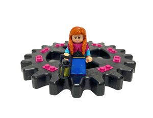 Small Single Gear Display Stand with Pink Bricks