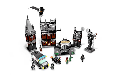 LEGO Batman 7785 Arkham Asylum, Retired, Certified in white box, Pre-Owned