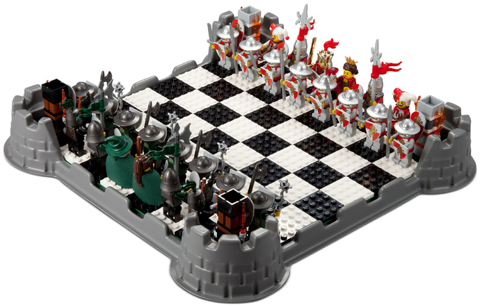 LEGO Kingdoms 853373 Chess, Retired, Certified, Used