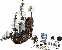 70810 MetalBeard's Sea Cow, Retired, NIB