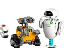43279 WALL-E and EVE