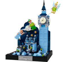 43232 Peter Pan & Wendy's Flight over London, Retired, Certified in white box, Pre-Owned