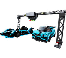 76898 Formula E Panasonic Jaguar Racing Gen2 Car & Jaguar I-PACE eTROPHY