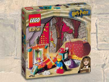 LEGO Harry Potter 4722 Gryffindor Set