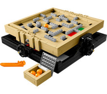 21305 MAZE, Retired, Certified in original box, Pre-Owned