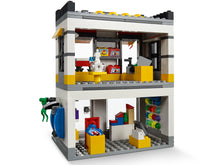 40305 LEGO Brand Store