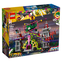 70922 The Joker Manor, Retired, Certified in white box, Pre-Owned