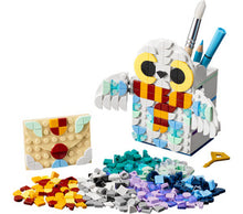 41809 Hedwig Pencil Holder, Retired, NIB