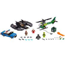LEGO 76120 Batwing and The Riddler Heist