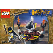 4701 Sorting Hat, Retired, New - Damaged Box