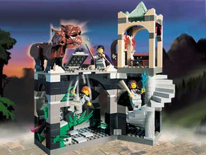 4706 Forbidden Corridor, used, Certified in White Box, Retired