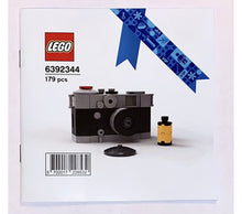 5006911 Vintage Camera
