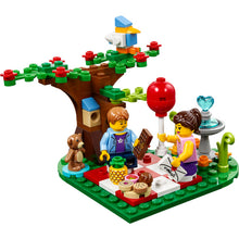 LEGO 40236 Romantic Valentine Picnic