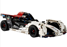 Formula E Porsche 99X Electric - LEGO® 42137 - Certified (used) in plain white box