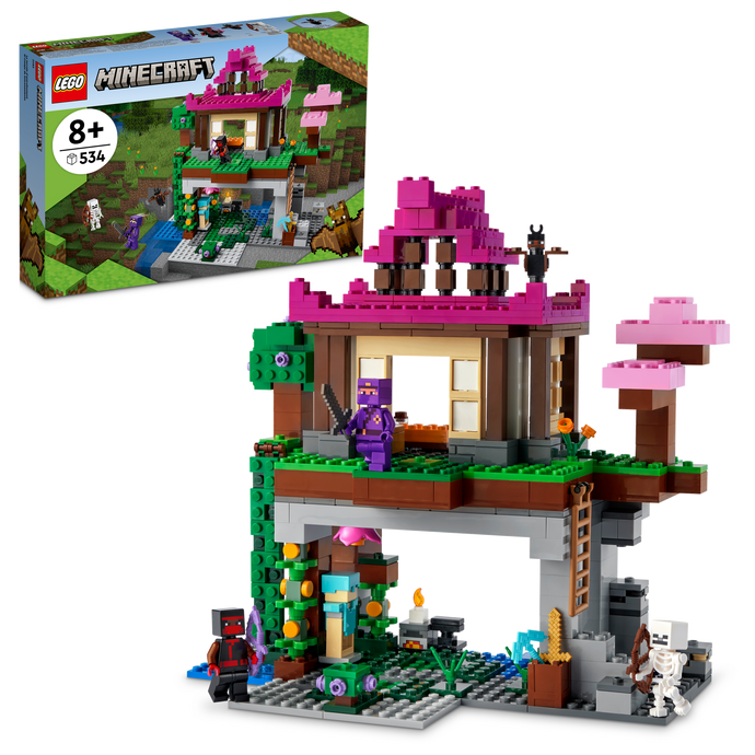 The Training Grounds LEGO 21183 Minecraft Certified (preowned) in original Box