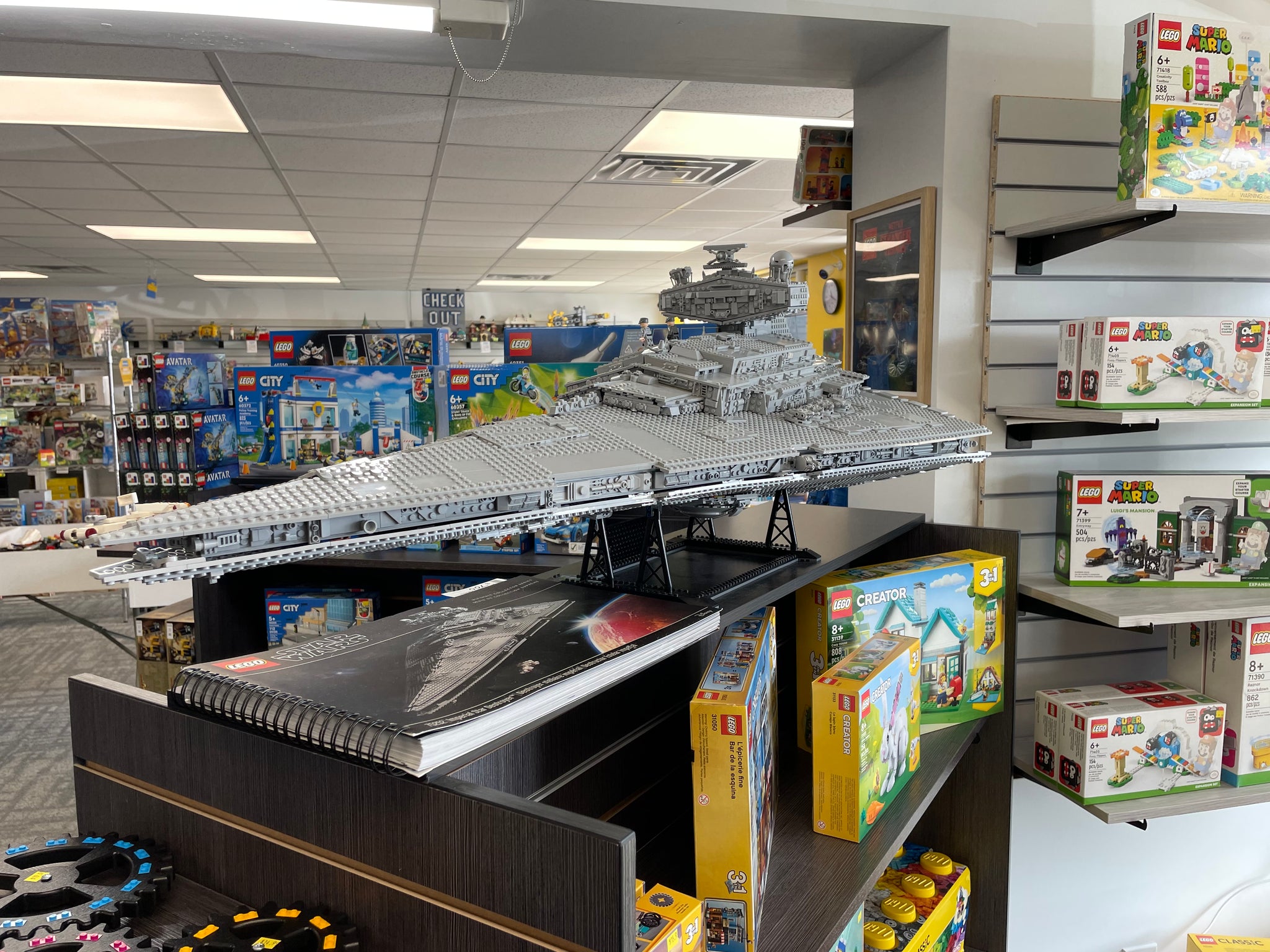 75252 UCS Imperial Star Destroyer Star Wars Built Set Retired