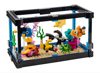 31122 Fish Tank, Retired, Certified in original box, Pre-Owned