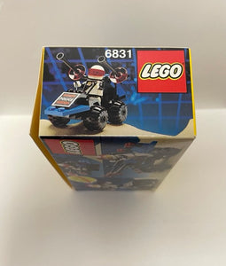 6831 LEGO Space Police - Message Decoder