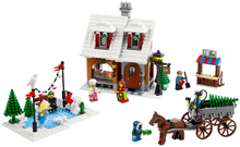 Winter Village Bakery 2011 LEGO 10216 Certified in original Box (used) Retired