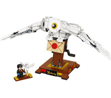 75979 Hedwig, Retired, Certified in Original Box, Pre-Owned