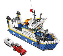 LEGO Creator 4997 Transport Ferry, Retired, NIB