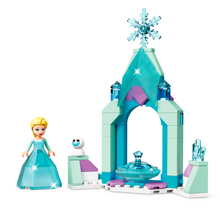 43199 Elsa's Castle Courtyard