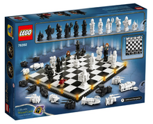 LEGO® 76392 Harry Potter - Hogwarts™ Wizard's Chess Set, Certified in white box, Pre-Owned, Retired