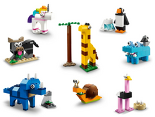 11011 Bricks and Animals