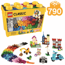 10698 Classic LEGO Large Creative Brick Box