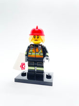 Fire Fighter, Series 19 Collectable Minifigure, col349